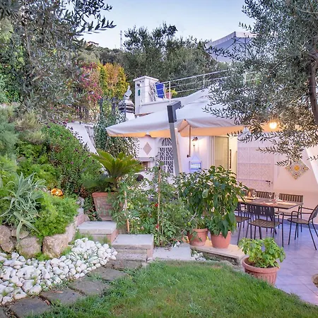 Villino La Piccolissima Villa